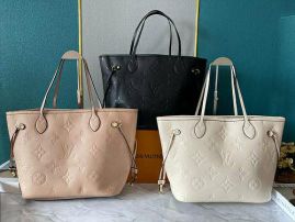Picture of LV Lady Handbags _SKUfw154570231fw